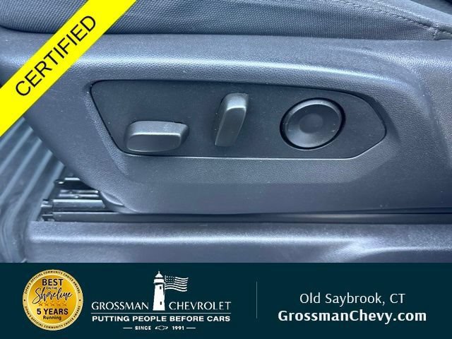 Used 2025 Chevrolet Silverado 2500 LT w/ Convenience Package AWD/4WD image 12