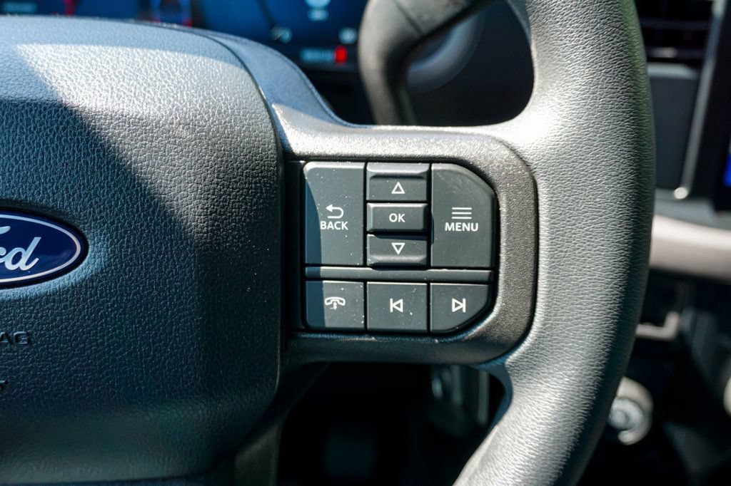 Used 2025 Ford F150 XL RWD image 43