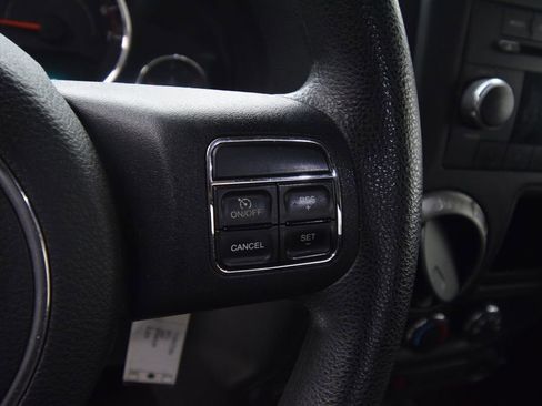 Used 2014 Jeep Wrangler Sport image 27