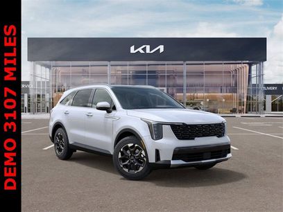 New 2025 Kia Sorento S w/ Panoramic Sunroof Package