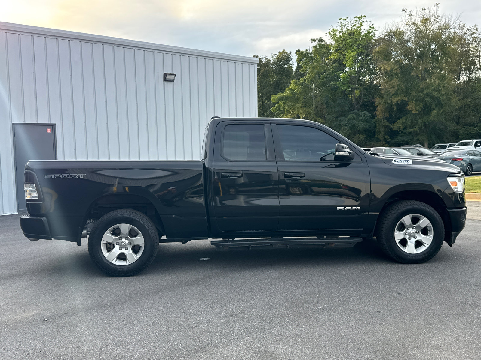 Used 2020 RAM 1500 Big Horn AWD/4WD image 4