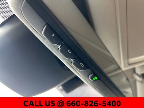 Certified 2020 Toyota Highlander XLE AWD/4WD image 37
