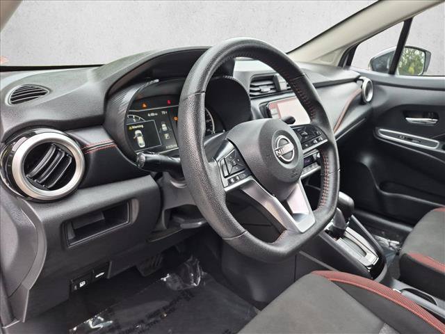 Used 2025 Nissan Versa SR FWD image 10