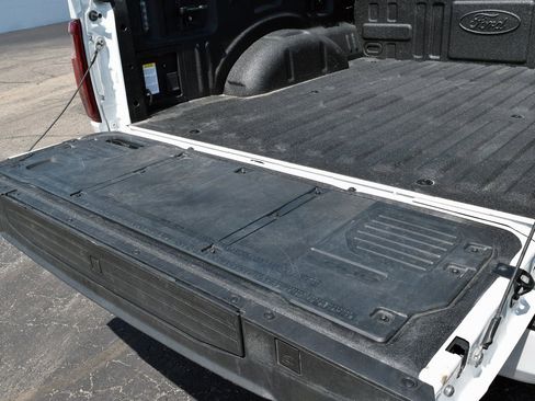 Used 2024 Ford F150 Platinum w/ Equipment Group 702A High image 10