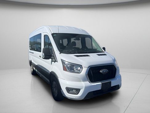 Used 2023 Ford Transit 350 XLT RWD image 5