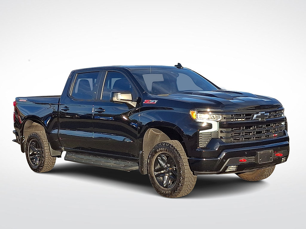 Used 2024 Chevrolet Silverado 1500 LT Trail Boss w/ LT Trail Boss Premium Package AWD/4WD image 1