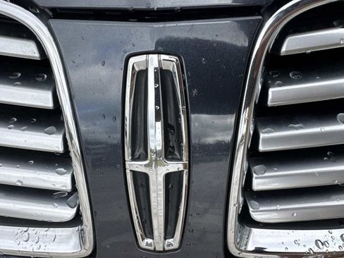 Used 2015 Lincoln MKC FWD w/ Equipment Group 102A Reserve image 8