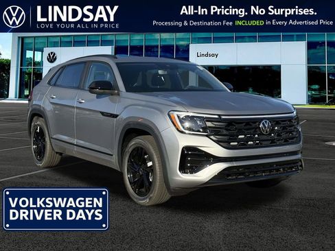 New 2026 Volkswagen Atlas Cross Sport SEL R-Line AWD/4WD image 1