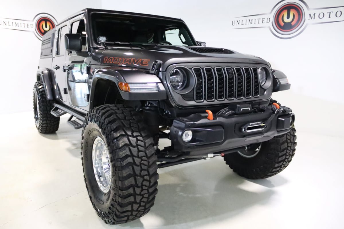 Used 2026 Jeep Gladiator Mojave AWD/4WD image 26