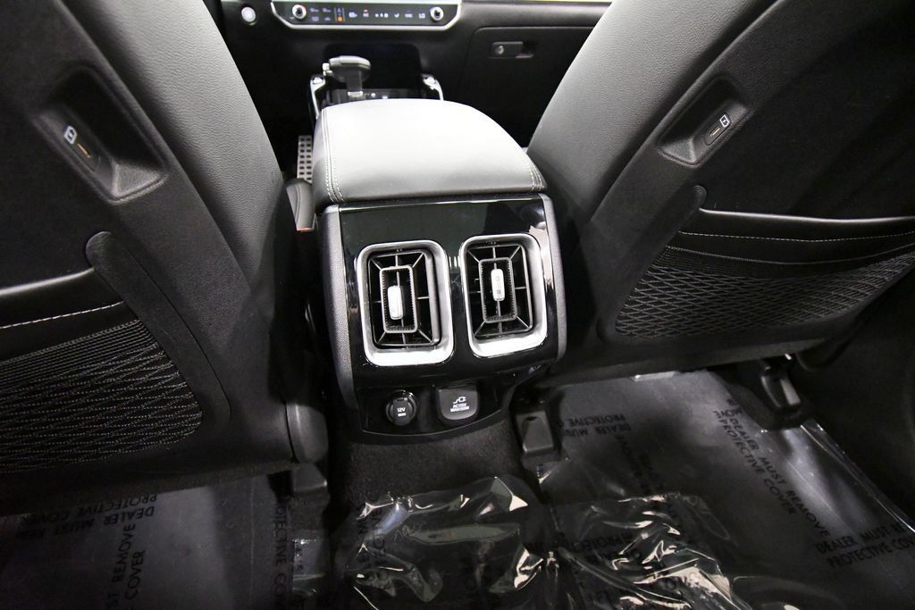 Certified 2026 Kia Sorento SX Prestige AWD/4WD image 17