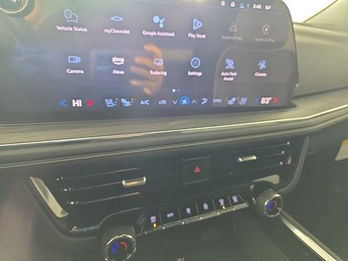 New 2025 Chevrolet Suburban Premier w/ Sun And Tow Package image 20