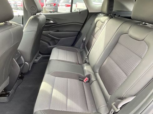 Used 2024 Chevrolet Trax LT image 21