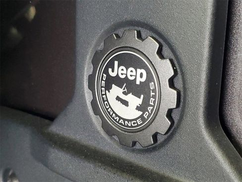 Used 2025 Jeep Wrangler Unlimited Rubicon image 7