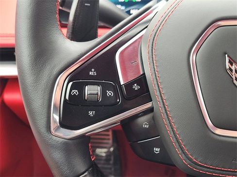 Used 2025 Chevrolet Corvette E-Ray AWD/4WD image 31