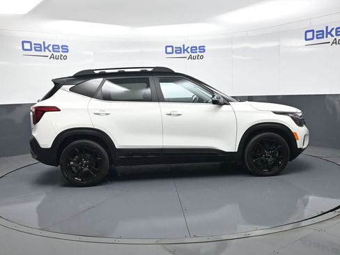 Certified 2024 Kia Seltos X-Line AWD/4WD image 9