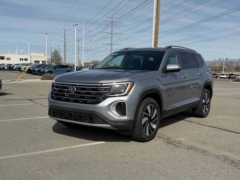 New 2026 Volkswagen Atlas SEL image 1