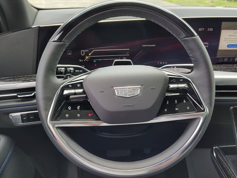 New 2025 Cadillac Escalade IQ Luxury 1 image 17