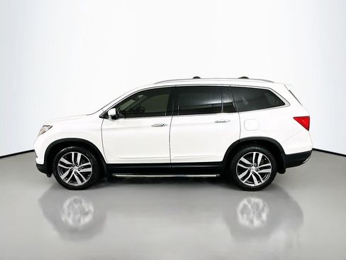 Used 2016 Honda Pilot Touring image 8