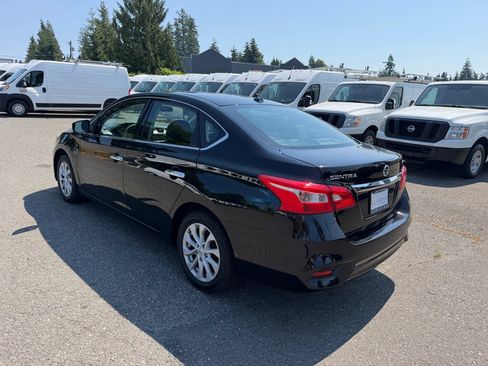 Used 2019 Nissan Sentra SV FWD image 4