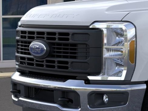 New 2026 Ford F350 XL w/ XL Driver Assist Package AWD/4WD image 40