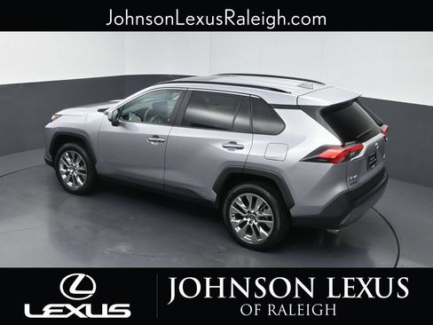 Used 2023 Toyota RAV4 Limited FWD image 21