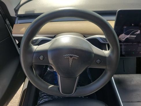 Used 2020 Tesla Model Y Long Range AWD/4WD image 21