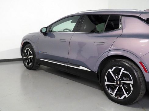 Used 2024 Chevrolet Equinox EV LT w/ LPO, Blackout Package image 54