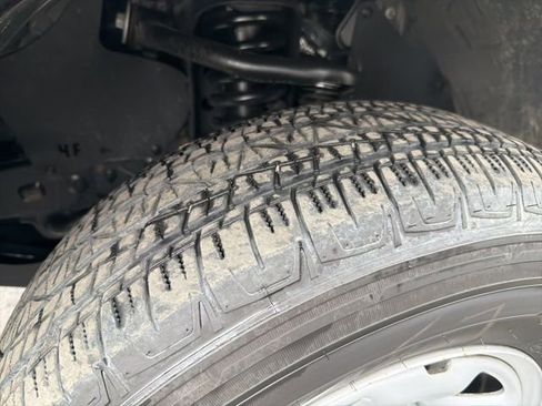 Used 2023 Toyota Tacoma SR image 14