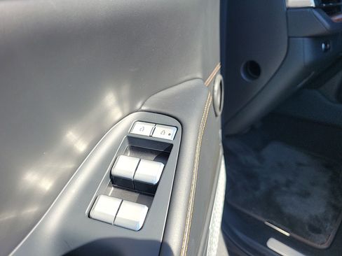 Used 2025 Lincoln Navigator Black Label image 29