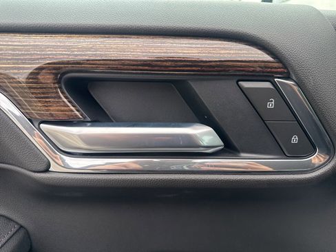 New 2026 GMC Sierra 1500 Elevation image 23