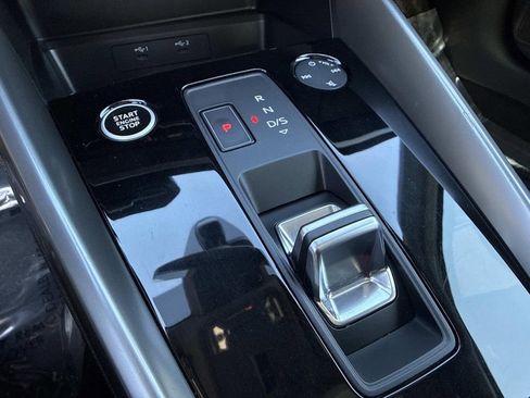 Used 2024 Audi A3 2.0T Premium image 36