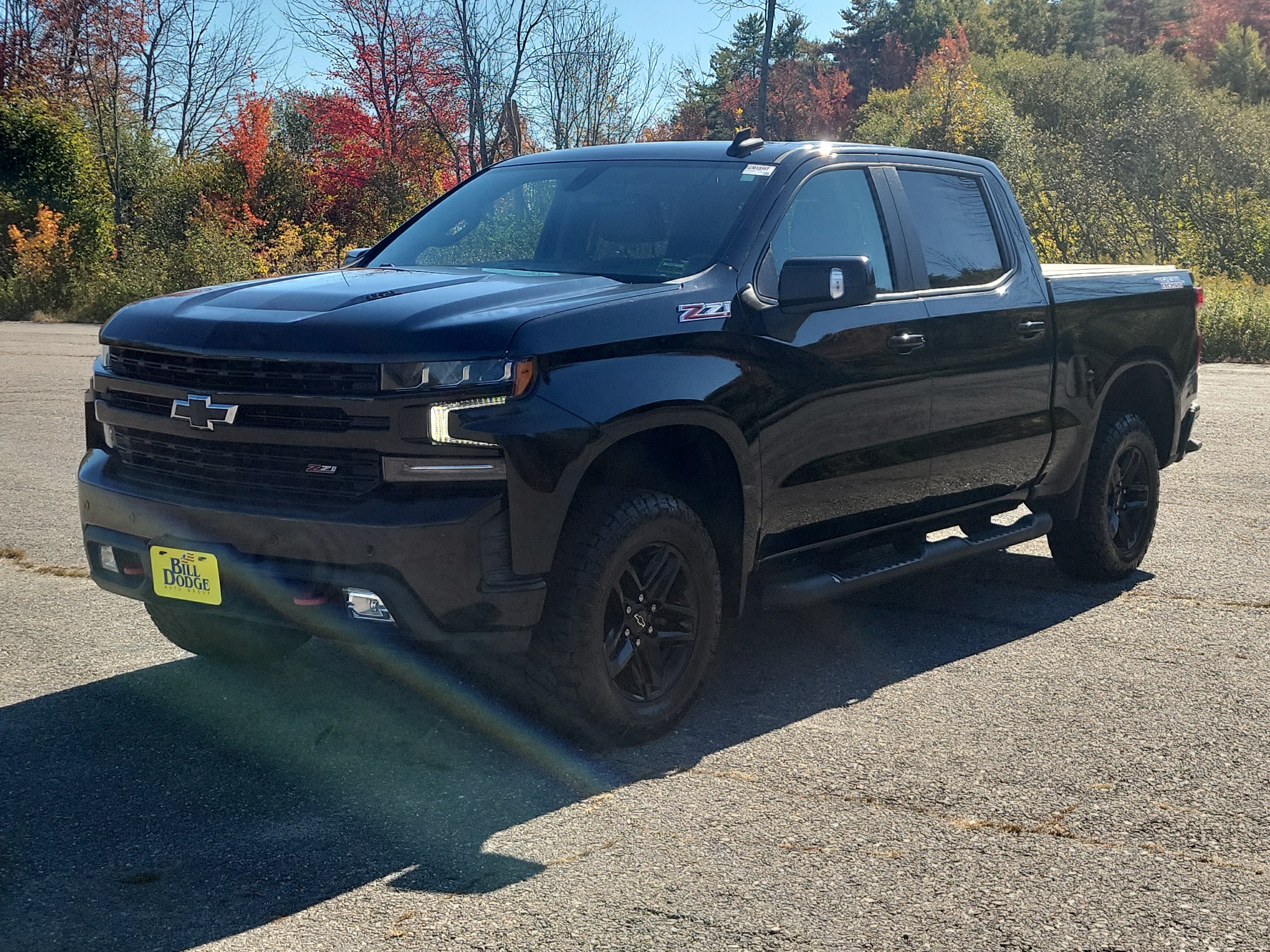 Used 2021 Chevrolet Silverado 1500 LT Trail Boss w/ Convenience Package II AWD/4WD image 1