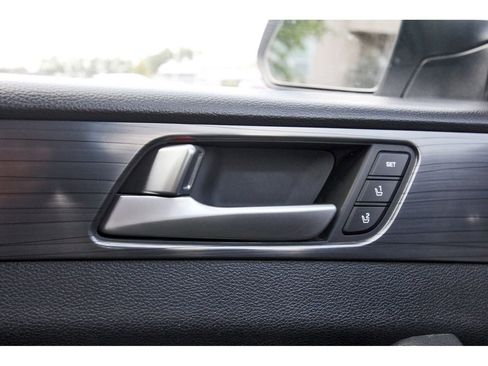 Used 2019 Hyundai Sonata Limited FWD image 23