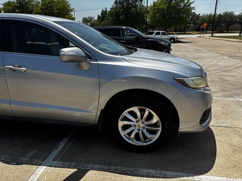 Used 2017 Acura RDX FWD w/ Technology Package image 18