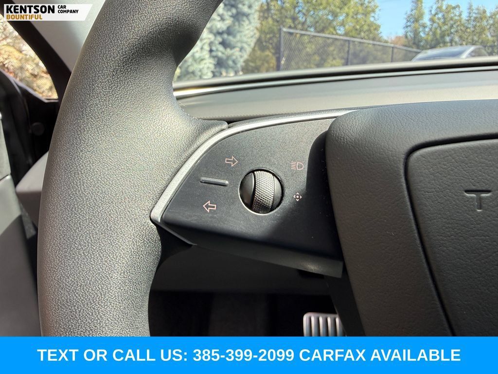 Used 2025 Tesla Model 3 Performance AWD/4WD image 15