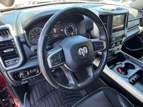 Used 2020 RAM 1500 Laramie AWD/4WD image 10
