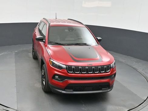 New 2026 Jeep Compass Latitude image 36