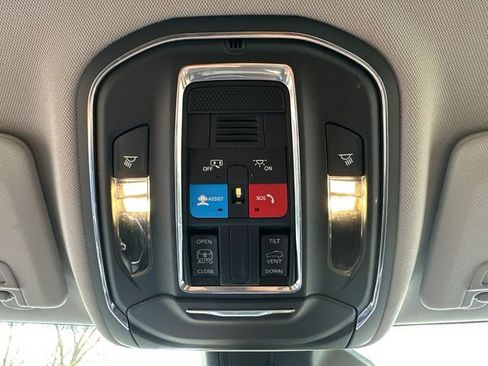 Used 2023 Jeep Grand Cherokee Laredo w/ Trailer Tow Prep Group (B) AWD/4WD image 43