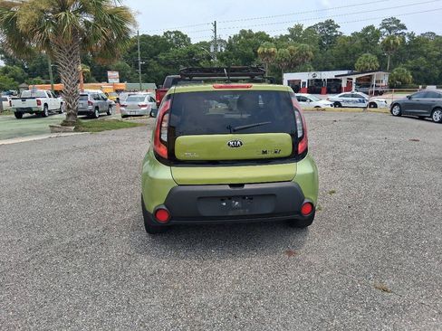 Used 2014 Kia Soul FWD image 4