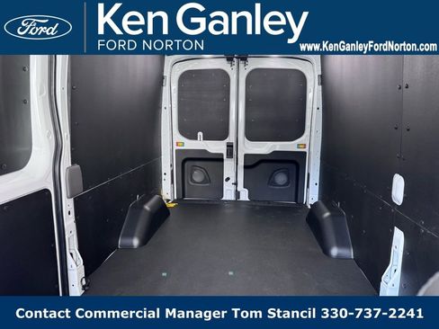 New 2026 Ford Transit 250 148 Medium Roof w/ Load Area Protection Package image 31
