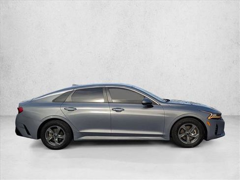 Used 2022 Kia K5 LXS image 4