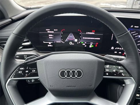 Certified 2025 Audi Q5 Premium w/ Convenience Package image 23