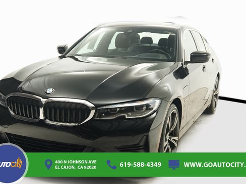 Used 2021 BMW 330e w/ Premium Package RWD image 1