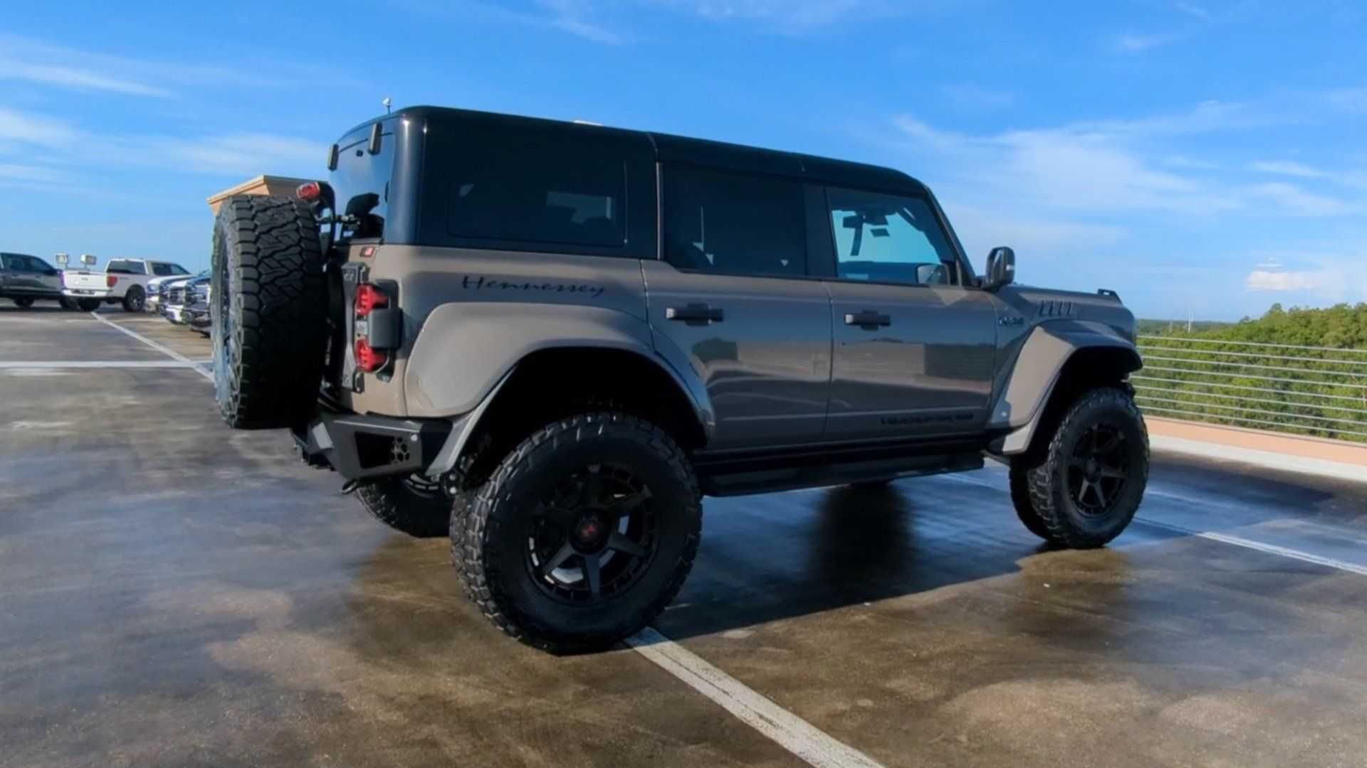 New 2026 Ford Bronco Raptor w/ Interior Carbon Fiber Pack AWD/4WD image 32
