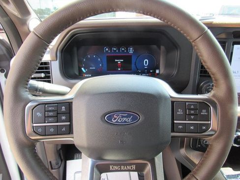 Used 2025 Ford F150 King Ranch AWD/4WD image 14