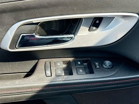 Used 2015 Chevrolet Equinox LT w/ Driver Convenience Package image 13