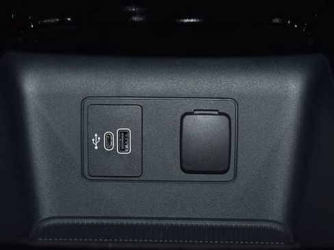 Used 2026 Ford Explorer Platinum AWD/4WD image 29