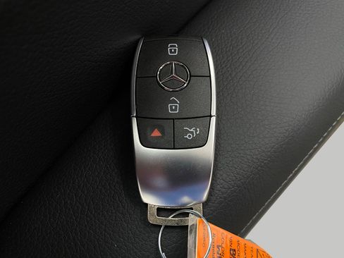 New 2026 Mercedes-Benz GLS 450 4MATIC image 36