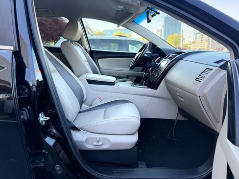 Used 2010 MAZDA CX-9 Touring AWD/4WD image 35