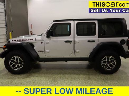Used 2024 Jeep Wrangler Unlimited Rubicon image 4